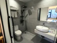 Zibai Sanya Hotel Hotels in Tongbai