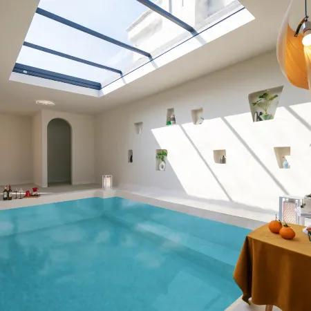 Moganshan Jiuzhu Hot Spring Light Luxury Beauty Hotel