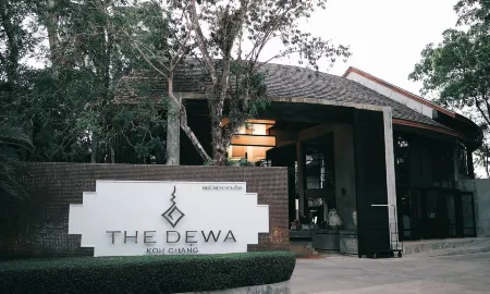 The Dewa Koh Chang Отели рядом с достопримечательностью «Водопад Клонг Плу»