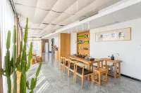 Lanyu Weiyue Hotel