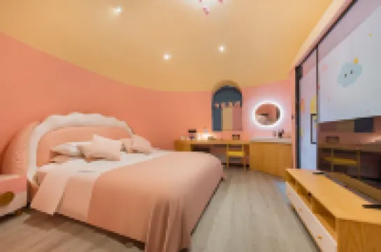 Fantasy Jialebi Theme Hotel