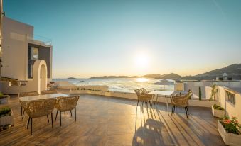 Jidong Yizhan·Seaside Light Luxury Sea View Pool Holiday Beauty Su (Shengsi Island East Cliffs Shop)