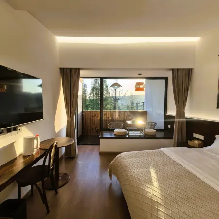 JinShuiJu Hotel & Restaurant