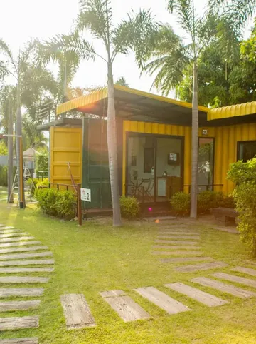 รูปภาพของบีช บ็อกซ์ แอ๊ท ปราณ รีสอร์ท