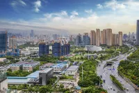 Huaxi Boutique Homestay (East Second Ring Taihe Plaza)