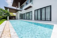 Argo Pattaya Resort and Villas
