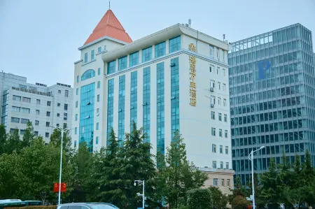 青島海泰萬豐國際飯店（石老人海水浴場國信體育中心店）