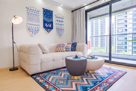 Gushu Yiju Apartment