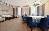 Peninsula International Hotel