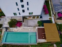 Governor's Mansion Courtyard•Centennial Old House• Vacation Homestay - 인피니티 풀