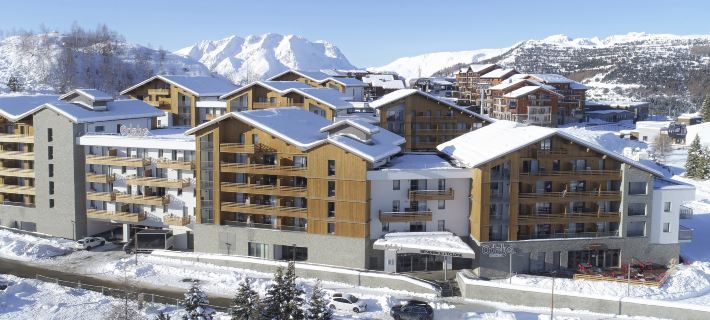 Hotel et Spa l'Eclose by Odalys Hotele w: Isere