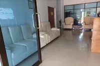 Robbani Edotel Liwa Syariah Hotels in Batu City