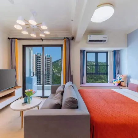 Huicheng Scenic Apartment (Yangxi Moon Bay)