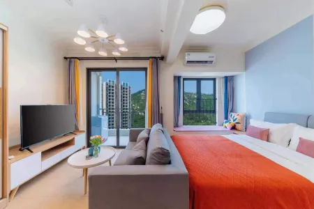 Huicheng Scenic Apartment (Yangxi Moon Bay)