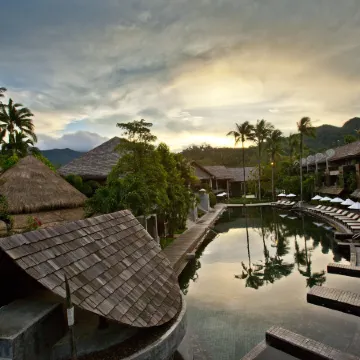 The Dewa Koh Chang Отели рядом с достопримечательностью «Шесть Кай- Бэй»