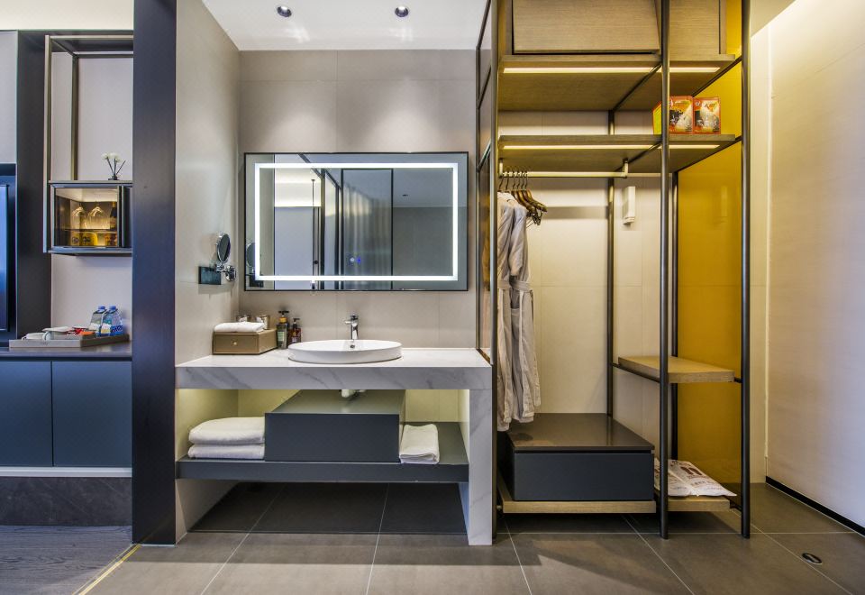 메이 링 홀리데이 호텔의 외부 전경