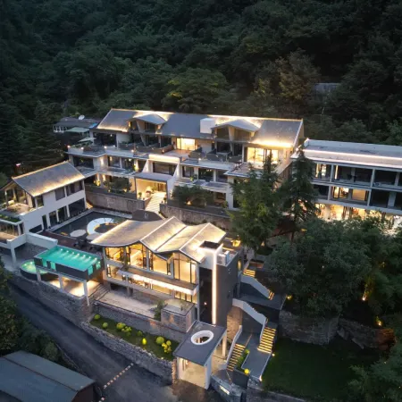 Pujian Resort Hotel