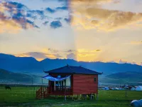XiaHe Sankoserna Campsite Hotels near Monibao Tangka Zhanlan Center