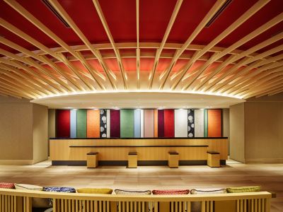 フロントデスク 三井ガーデンホテル京都四条の写真