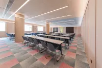 HanTing Hotel (Datong Lingqiu Tanghe Park) Hotels in Lingqiu