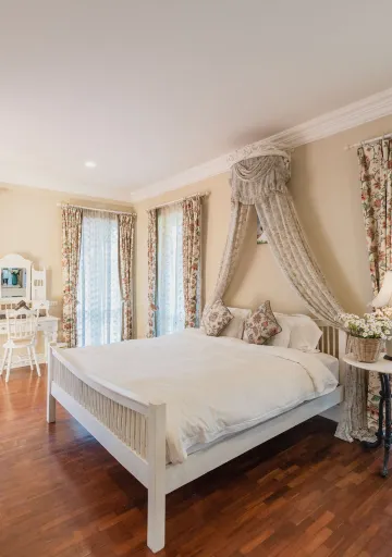 ซูพีเรีย เดซี่