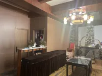 Kangding Renjia  Culture Theme Hotel