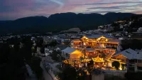 He garden hotel Các khách sạn ở Kiếm Xuyên