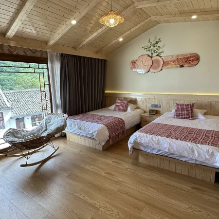 Moon Bay Haiwei Villa Homestay
