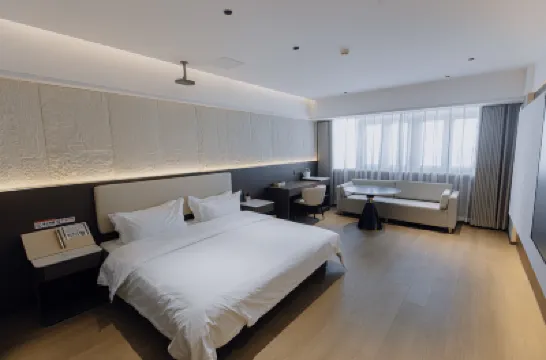 北方之星酒店（烏魯木齊站北廣場店） 鄰近烏魯木齊站的酒店