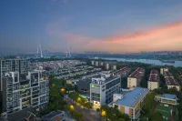 Holiday Inn Express Shanghai Xuhui Binjiang Các khách sạn gần Shanghai Harbor Longwu Harbor Company Wharf