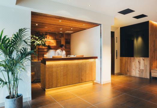 센츄리온 호텔 라운지 전경