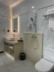 Xinxing Guo'en Hotel (Liuzu's Hometown)