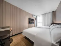 HanTing Hotel (Qingdao North Station Jinshui Road) Hotels in Qingdao