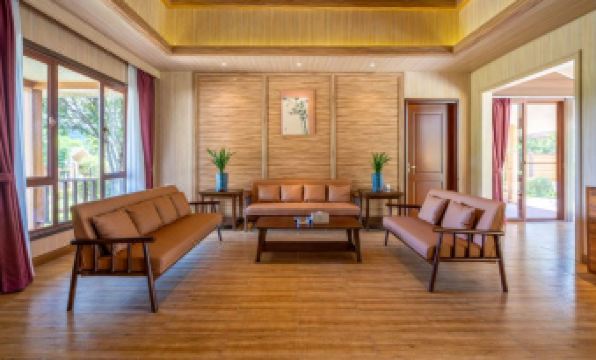 Yunxi Hot Spring Resort