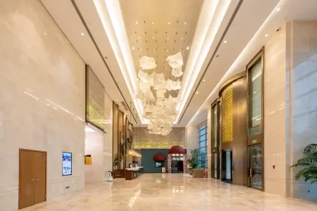 Nanjing Golden Eagle Summit Hotel