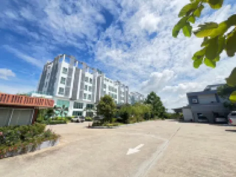 โรงแรมแกรนด์ ปา แอนด์ รีสอร์ท ลำพูน เชียงใหม่ | GRAND PA Hotel&Resort Lamphun Chiang Mai โรงแรมในอำเภอเมืองลำพูน