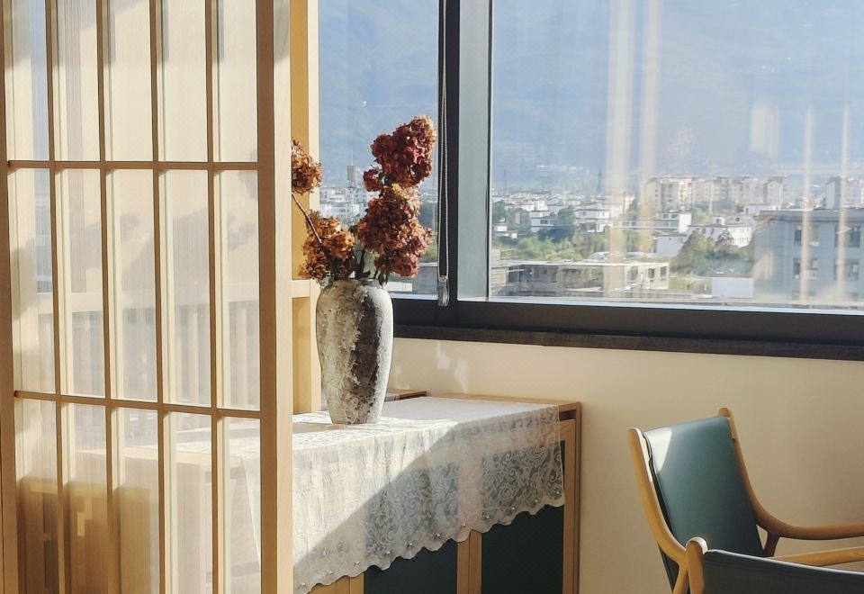 Deting Dianchali Tea Culture Hotel