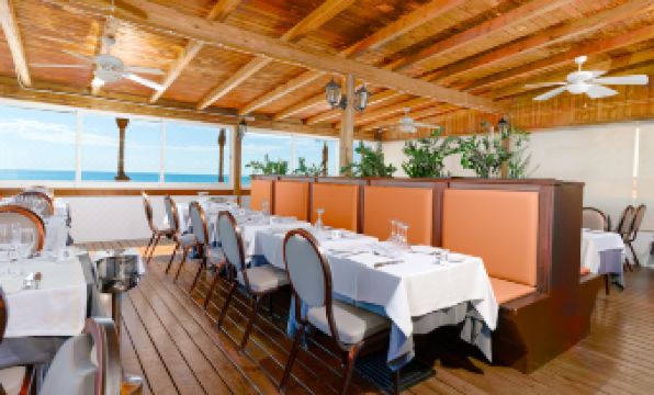 Peñiscola Plaza Suites