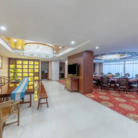Oriscene Garden Hotel (Tengwang Pavilion Wanshou Palace Store )