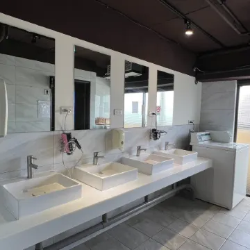 MUPINJU HOSTEL