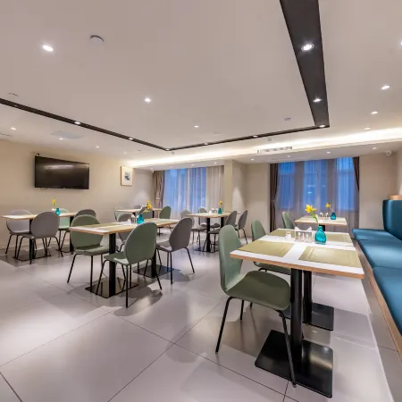 Homeinn Selected Hotel (Jinzhong Yuci University Town Wanda Plaza)