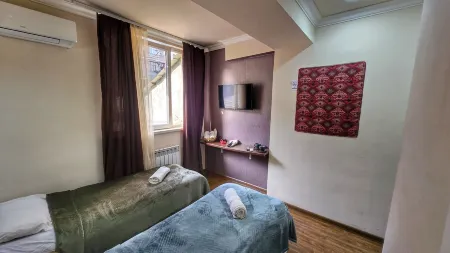 Apple Hotel Отели рядом с достопримечательностью «Каскад»