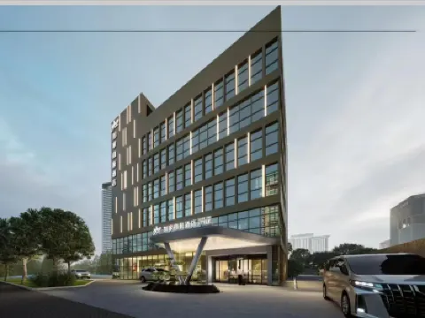 Homeinn Selected Hotel (Changsha Lugu High-tech Zone Leifeng Memorial Hall) โรงแรมในฉางซา