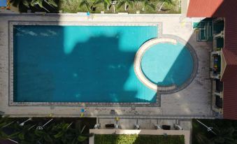 SOVEREIGN GARDEN Hotel(Beihai Yintan Wanda Plaza)