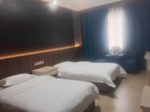 Wu Qiqi Yaoliyuan Hotel