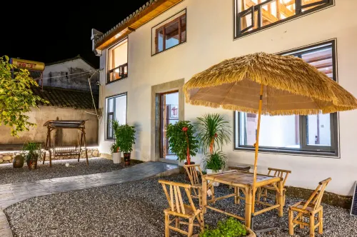 Shitai Banshanyao Homestay