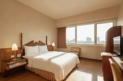 Kindness Hotel (Kaohsiung Wu Jia) Hotels in Dream Mall/Jin-Zuan Night Market