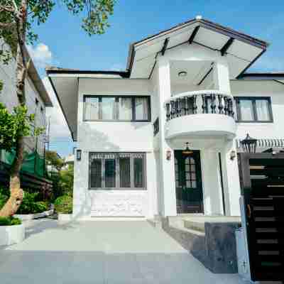 บรุนส์วิเจีย พูลวิลล่า Hotel Exterior