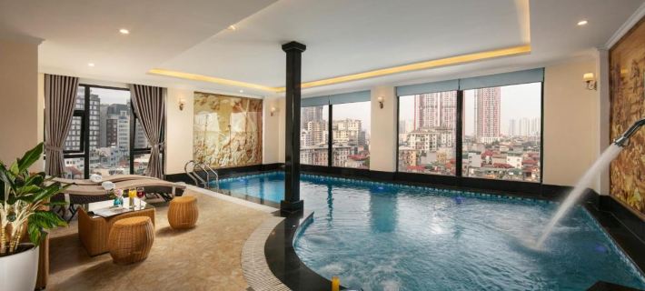 Luxe Paradise Suites Dich Vong Hau โรงแรมในฮานอย