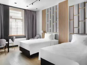The Basilian Minsk, Curio Collection by Hilton
